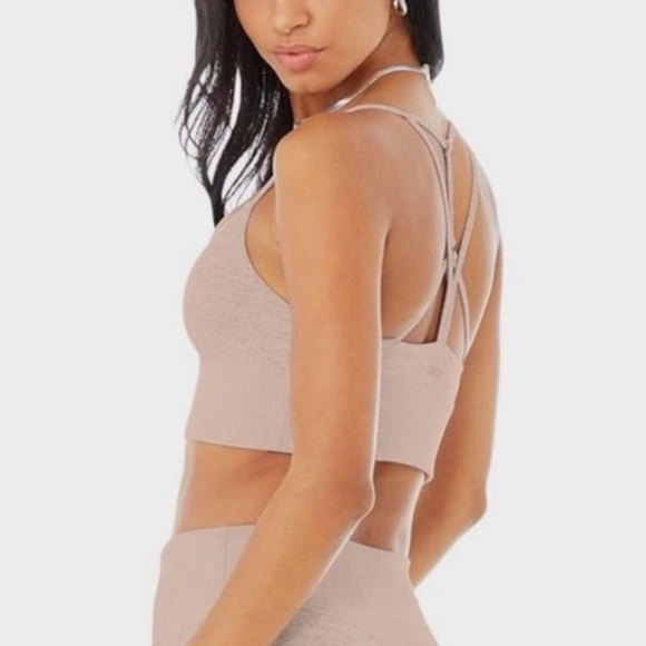 LIKE NEW Alo Yoga Women’s Alosoft Lavish Sports Bra - Picture 6 of 6